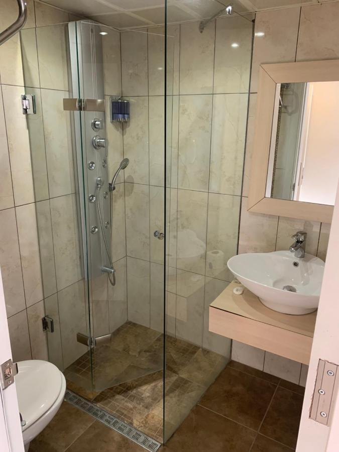 Kecik Hotel Istanbul Eksteriør bilde